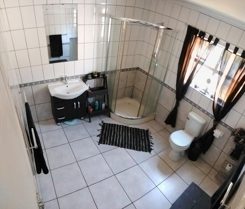 4 Bedroom Property for Sale in Flagship Western Cape